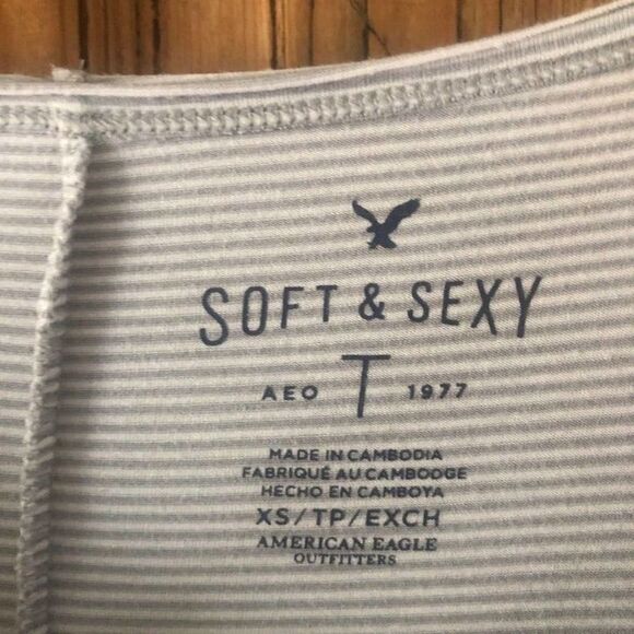 American Eagle XS Soft & Sexy Striped Shirt - Picture 3 of 7